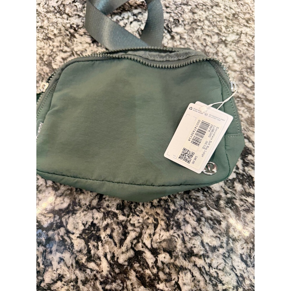 Lululemon Everywhere Belt Bag Large 2L Dark Forest Green LU9BG8S NWT